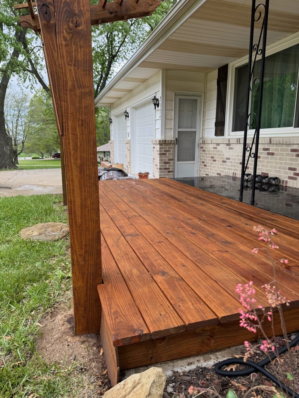 Stained deck or fence in Kansas City by Staining Grain